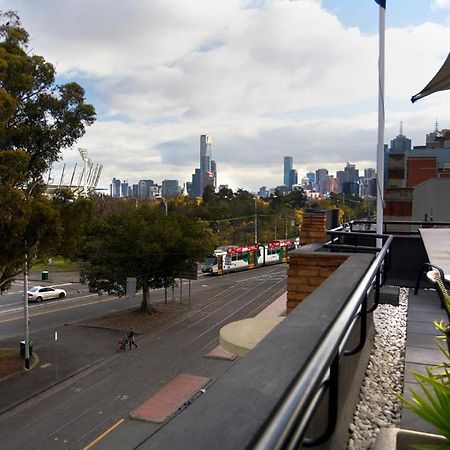 Quest East Melbourne Aparthotel Екстериор снимка