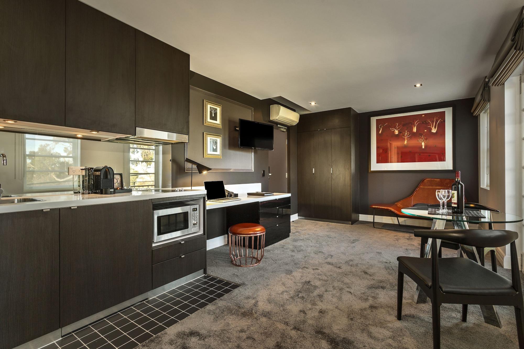 Quest East Melbourne Aparthotel Екстериор снимка
