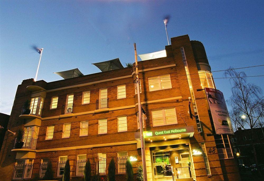 Quest East Melbourne Aparthotel Екстериор снимка
