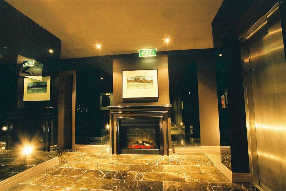 Quest East Melbourne Aparthotel Екстериор снимка