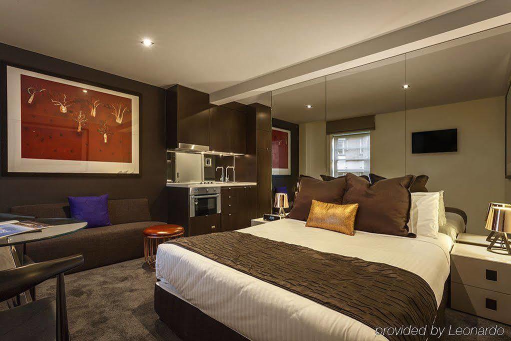 Quest East Melbourne Aparthotel Екстериор снимка